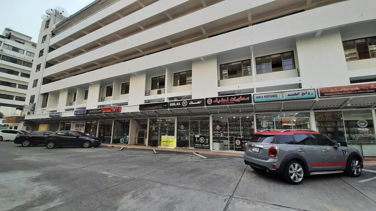 City Plaza Nana Hotel Bangkok Exterior foto